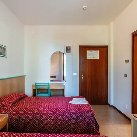 Il Tegolo Nocleg ze śniadaniem 3*